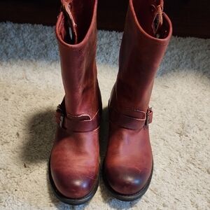 Frye Veronica Leather Boots
